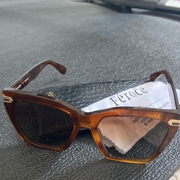 Like new Feroce Heather XL Honeycombe Sunglasses polarized - Picture 5 of 9